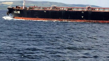 Gemi ile yol alırken sağ tarafımızdan 50000 tonluk gemi geçerse