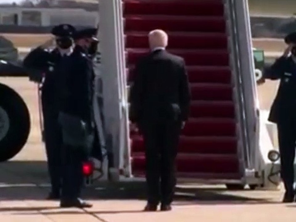 Joe Biden stumbles on steps of air force one