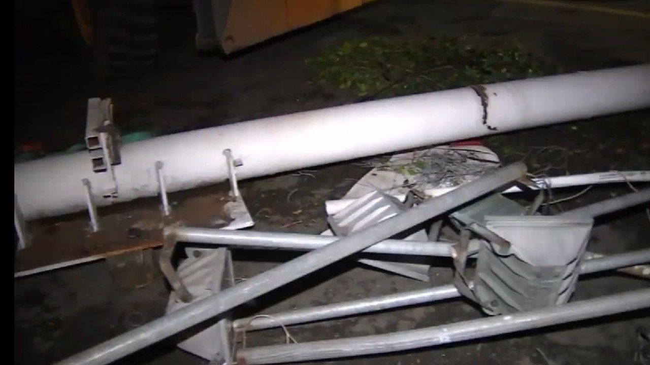 Cuerpos de emergencia de Cali no dieron a basto por fuertes lluvias