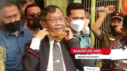 Mahfud Ditanya Hotman Soal Sikap Hakim di Sidang Rizieq, Mahfud: Pemerintah Tidak Bisa Dikte Hakim