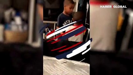 Küçük ağabey nöbet geçireceğini anladığı kardeşine böyle yardımcı oldu