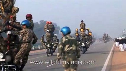 Spectacular motorcycle stunts by BSF Jawans