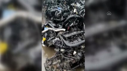 İSTANBUL - Yurt dışından kaçak araç motoru getiren şüpheli gözaltına alındı
