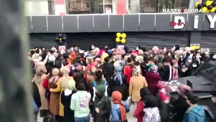 Diyarbakır'da 'indirim' izdihamı: Bir ay öncesinden duyurdular