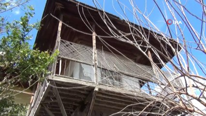 Asırlık Sepetseyrek konağı restore edilmeyi bekliyor