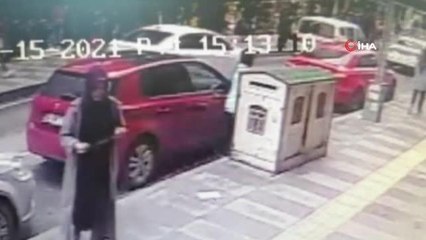 Kadın yankesici kamerada...2 saniyede 3 bin 250 lira aldı