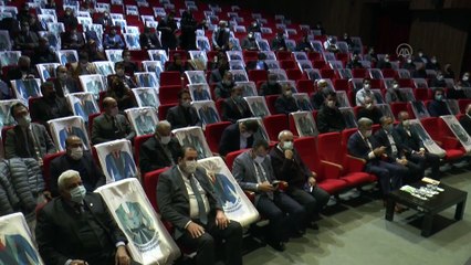 VAN - Salgın sürecinde istihdama katkı sağlayan 43 firmaya teşekkür belgesi verildi
