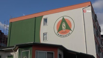 Hasan Çavuşoğlu: "Şampiyonluktan uzaklaştık diye bu yavaşlayacağız anlamına gelmesin"