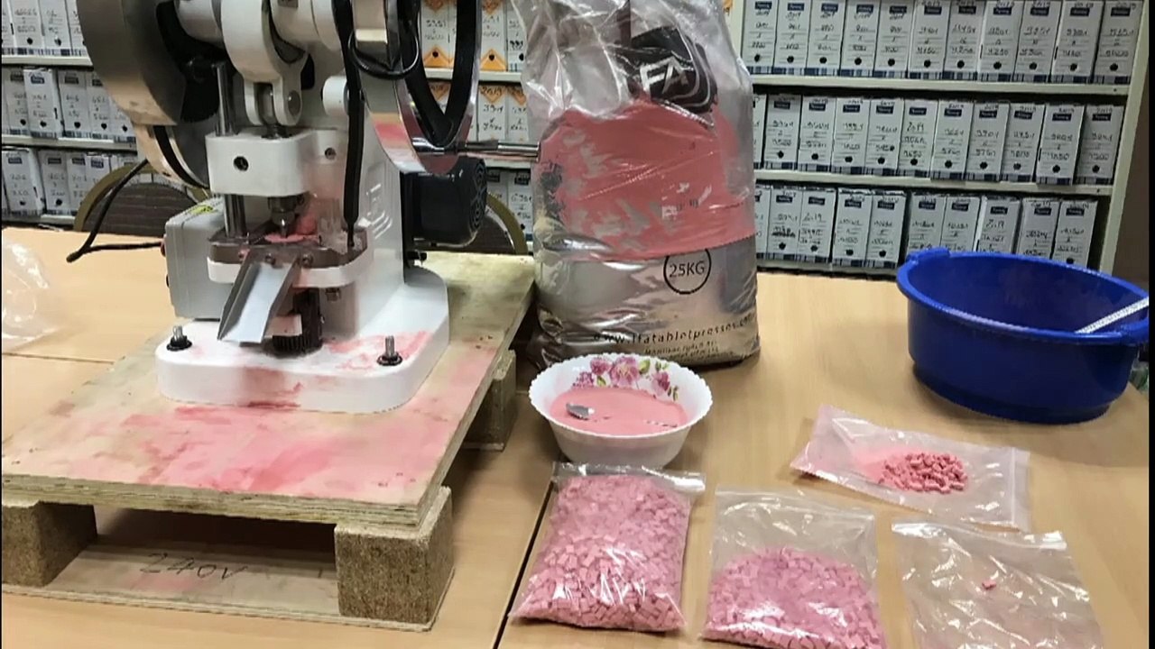 Französische Polizei betrachtet Haribo-Erdbeeren fälschlicherweise als Droge