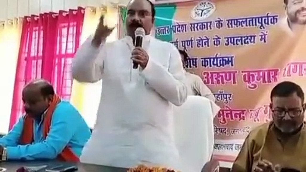 आसरा आवास योजना के अंतर्गत बनाए गए मकान का किया गया वितरण