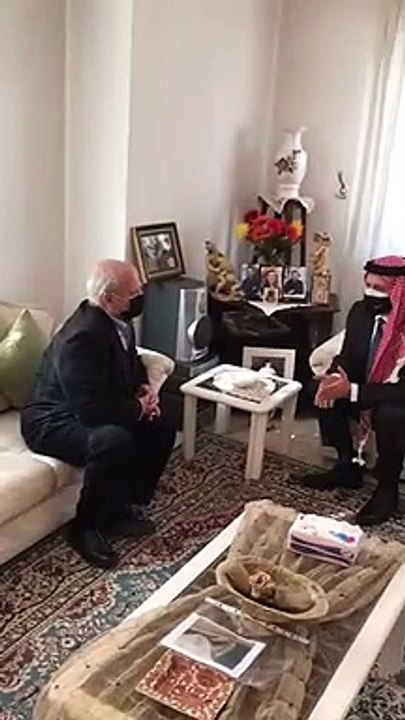 الأمير فيصل يقدم واجب العزاء بضحايا حادثة مستشفى السلط