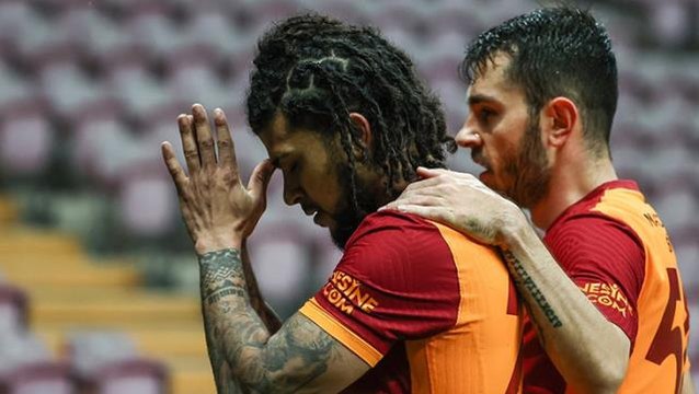 Galatasaray'da DeAndre Yedlin, Çaykur Rizespor maçı sonrası bir özür mesajı yayımladı