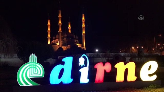 EDİRNE/KIRKLARELİ - Trakya sokağa çıkma kısıtlamasıyla sessizliğe büründü