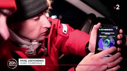 Russie : une nuit avec des chasseurs d'aurores boréales