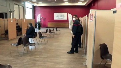 L'Ue minaccia Astrazeneca per il ritardo nelle consegne