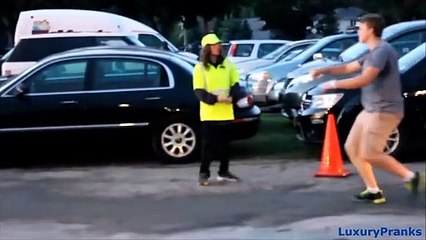 144. Invisible Car Prank (Social Experiment)