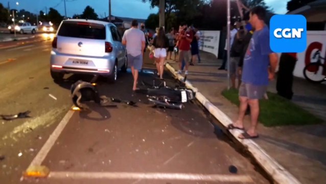 Motociclista fica ferido em grave colisão na Avenida Tito Muffato