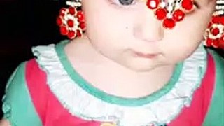New beautiful tiktok by beautiful small girl Pashto song Lara Laila Lara da bal cha shwala