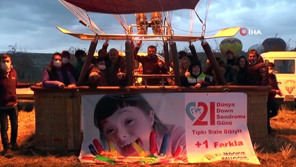 Down Sendromlu çocuklar Kapadokya’da balona bindi