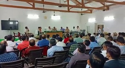 आगामी त्यौहार होली को सकुशल संपन्न कराने हेतु पुलिस लाइन सभागार में गोष्ठी का किया गया आयोजन