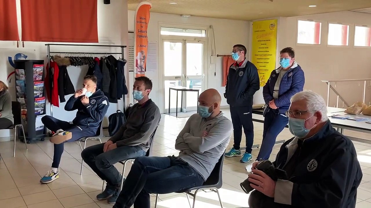 Vidéo Enzo explique en formation PSC1 « que faire suite à une perte de dent
