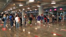 MUĞLA - Rus turistler Kovid-19 sürecinde güvenli buldukları Türkiye'ye gelmeye devam ediyor
