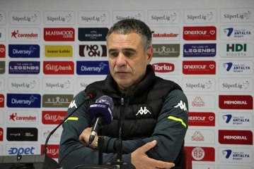 Ersun Yanal: "İkinci yarıda kalitesi yüksek bir futbol ortaya koyduk"