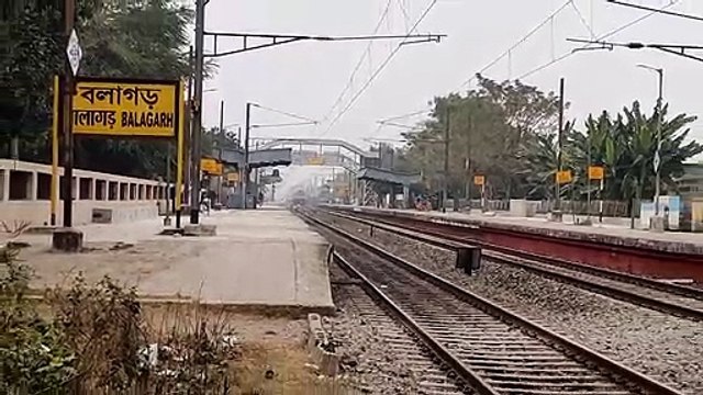 India's Most Popular Passenger Locomotive with ICF Trains _ WAP-4 Loco