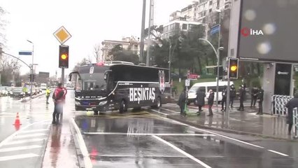Beşiktaş stada ulaştı