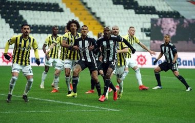 Beşiktaş derbide, son dakikalarda yediği golle Fenerbahçe ile 1-1 berabere kaldı