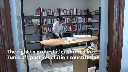 Young Tunisian activists under police pressure