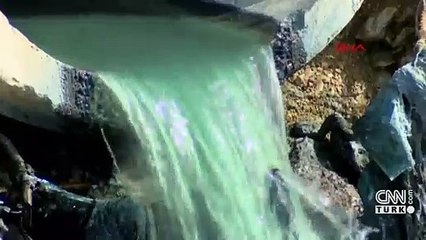 Bir gün kırmızı bir gün siyah