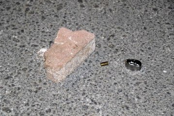 Sokak ortasında evsiz gence silahlı saldırı: 1 yaralı