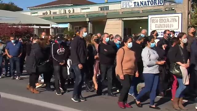 Salvaterra do Miño despide a la madre y los dos hijos fallecidos en un violento choque frontal