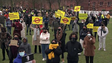 Miles de manifestantes conmemoran el Día Internacional de la Eliminación de la Discriminación Racial