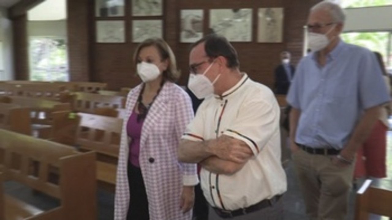 Cristina Gallach visita El Salvador durante gira por Centroamérica