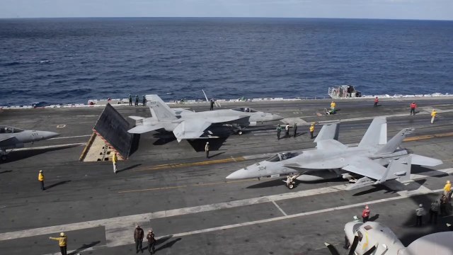 USS Ronald Reagan CVN 76 - Flight Deck Operations