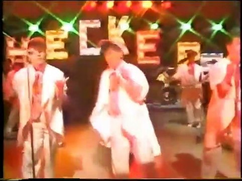 チェッカーズ - ギザギザハートの子守唄