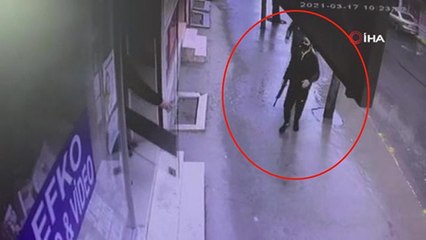Film sahnelerinin aratmayan pompalı tüfekli kovalamaca kamerada: 1 yaralı