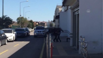 Bir kişinin sokakta silahla öldürülmesiyle ilgili yakalanan 3 şüpheli tutuklandı (2)