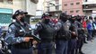 La policía anti-COVID-19 patrulla los barrios de Caracas armada hasta los dientes