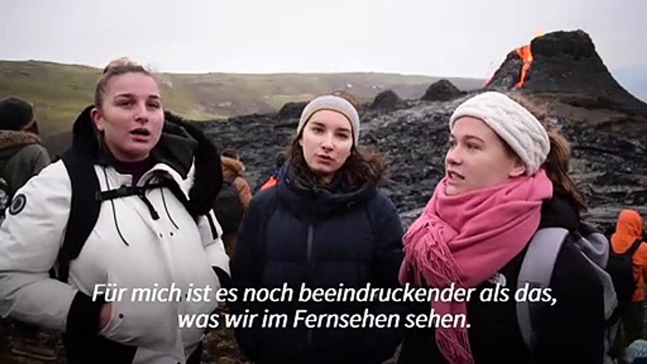 Vulkanausbruch auf Island zieht zahlreiche Schaulustige an