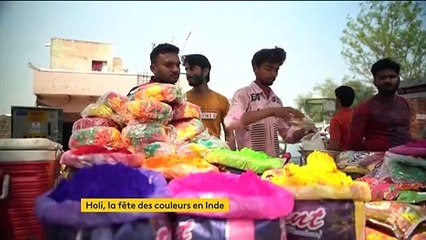 L’Inde célèbre “Holi” et le début du printemps