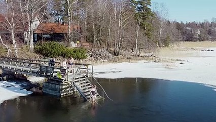 تكريس فنلندا "أسعد بلد في العالم" يعزز قطاعاتها السياحية والتجارية