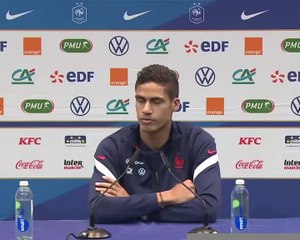 Bleus - Varane : "Benzema, un des meilleurs attaquants au monde"