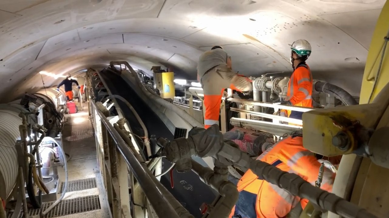 A 30 mètres sous terre, dans l’un des tunneliers qui a creusé le prolongement de la ligne 14 sud