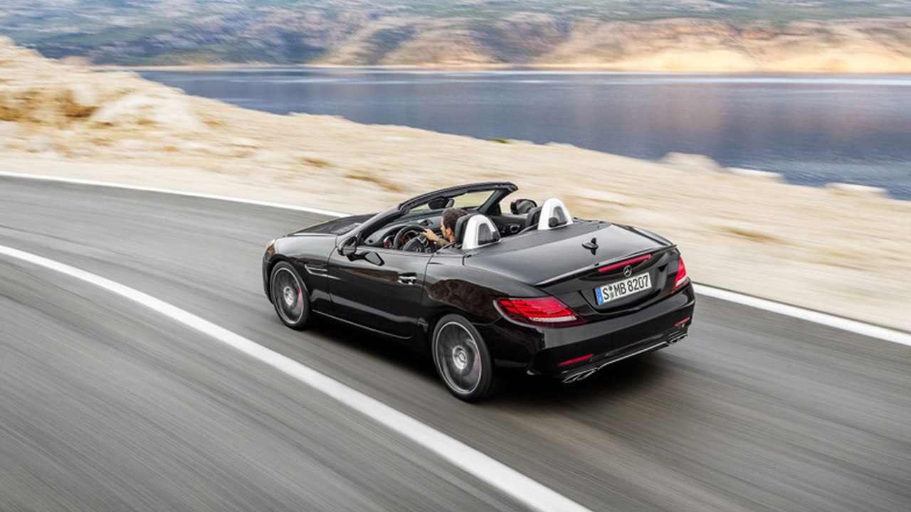 How to Have the Perfect Road Trip, According to an Expert
