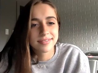 Tate McRae Reveals Last James Charles Video She Watched & Teases New Music