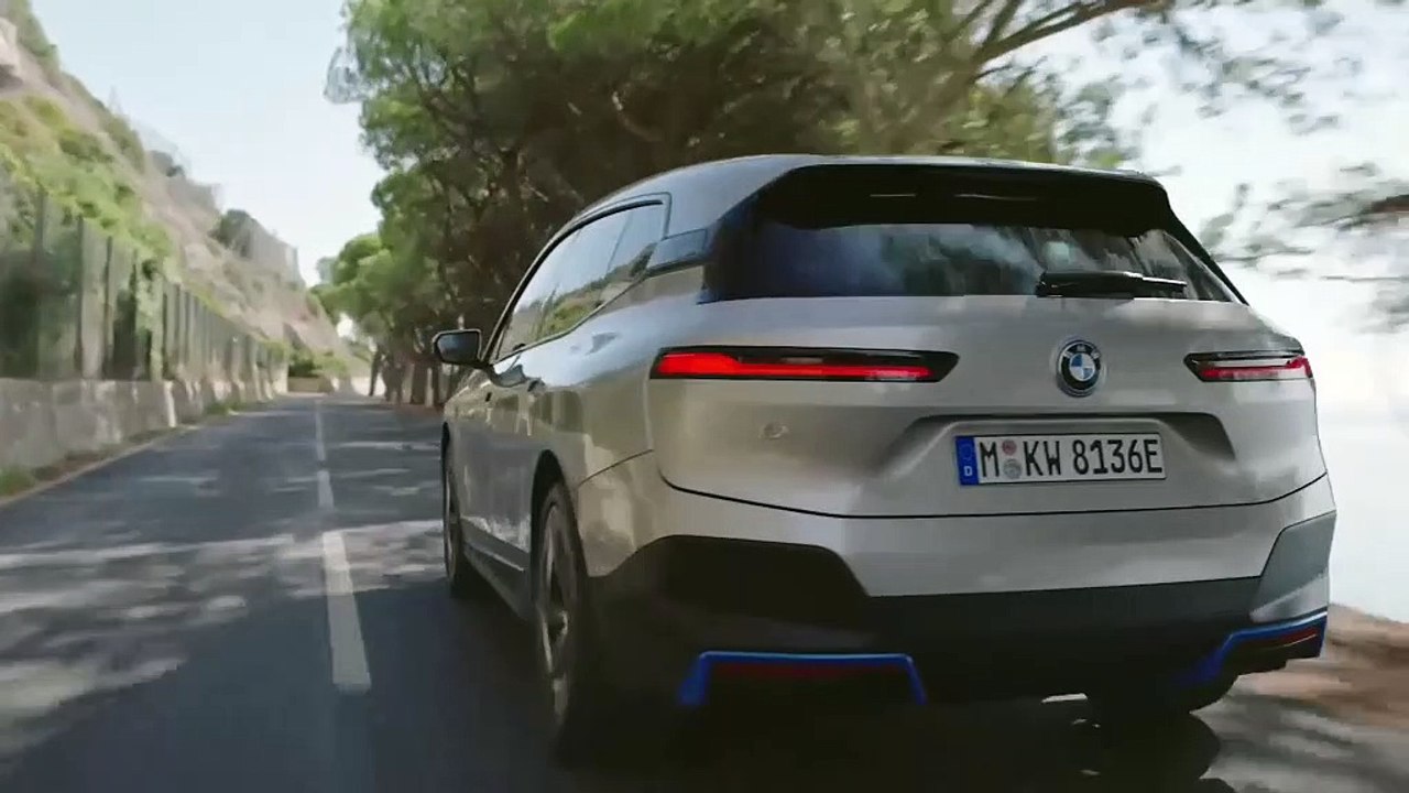 BMW iX (Conduite)