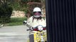 Gloria Camila, sonriente y relajada, abandona en moto la casa de José Ortega Cano y Ana María Aldón